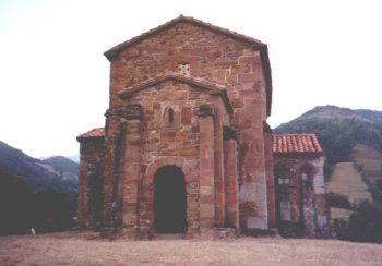 Vista exterior desde la fachada norte